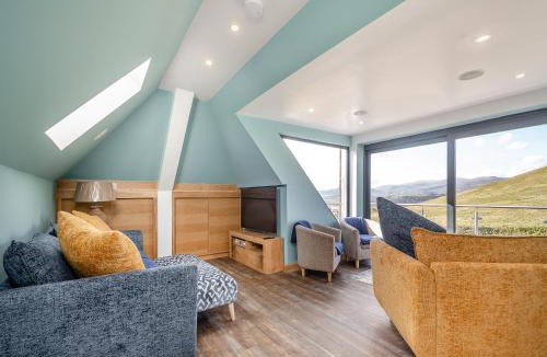Llandudno Junction House | Blodfryn
