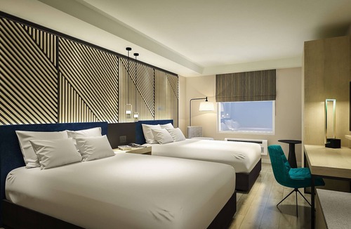 Gateway Hotel | Bloom Mississauga, Tapestry Collection by Hilton