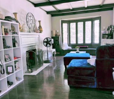 Orange Bed & Breakfast | Bloom Victorian Bed & Breakfast