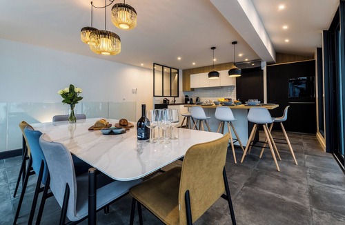 Biarritz Villa | BLOOMY - Villa Biarritz