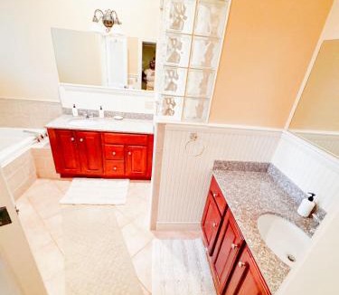 Proctorsville Apartment | Blossom Haven Charming 3BR Condo