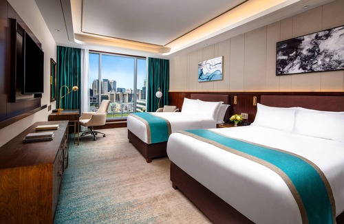 Texas Medical Center Hotel | Blossom Hotel Houston, Curio Collection by Hilton
