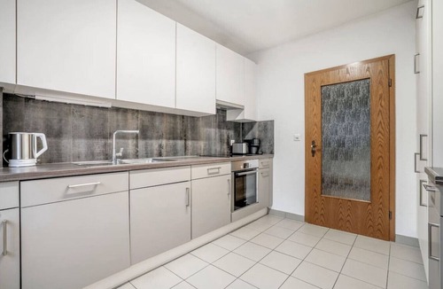 Wipkingen House | Blossom Suite · Grosse 3-SZ Wohnung in Wipkingen