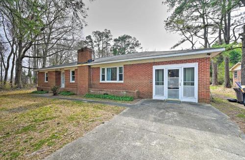 Pinetown House | Blounts Creek House w/Yard - Pets Welcome!