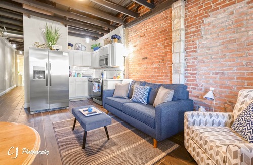 Baird Apartment | Blu Baird