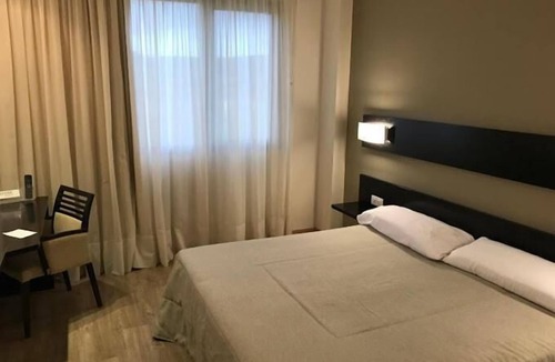 Imarcoain Hotel | BLU HOTEL PAMPLONA