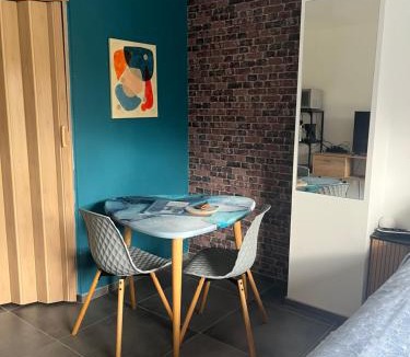 Merignies Apartment | Blu'in - studio avec parking