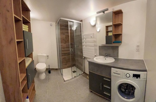 Barcelonnette Apartment | Blue Apartment