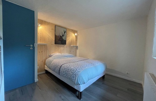 Barcelonnette Apartment | Blue Apartment