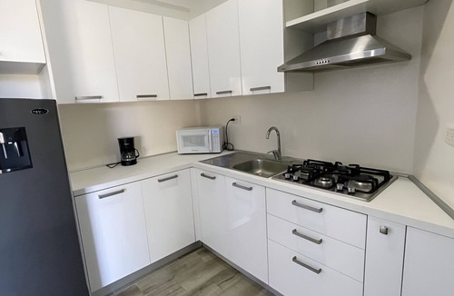 La Mulata Apartment | Blue apt H2 - 2 queen bedroom- POOL -