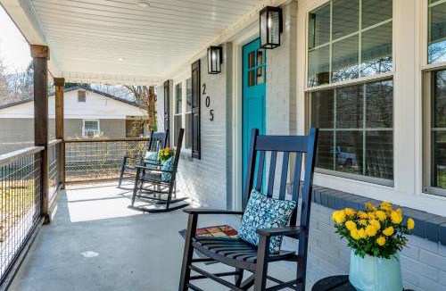 Swannanoa House | Blue Bamboo Escape