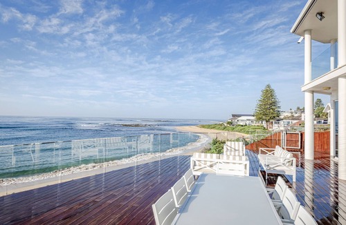 Blue Bay House | Blue Bay on The Beach