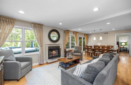 Three Oaks House | Blue Beech Cottage