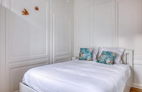 Gare-Jouvenet Apartment | Blue Bird charmant studio avec place de parking !
