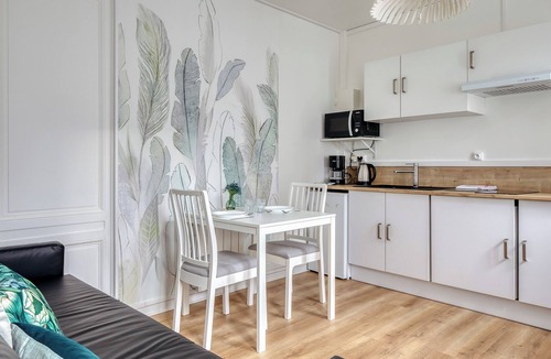 Gare-Jouvenet Apartment | Blue Bird, charmant studio avec place de parking !
