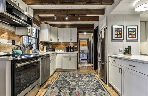 Big Canoe Cabin | Blue Bird Day - Big Canoe GA