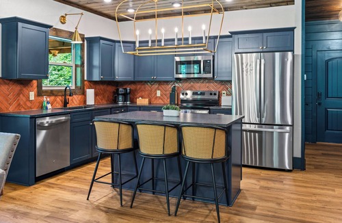 Caton Cabin | Blue Bird: Deck/Wifi/Pool Table/Shuffleboard