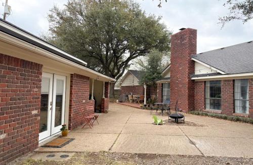 McGregor House | Blue Bonnet Cottage