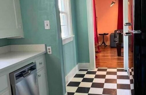 Central Oklahoma City House | Blue Bungalow near OU Med/Downtown 0 cleaning fee