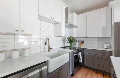 East Atlanta Apartment | Blue Burrow by Minty Living