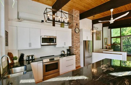 The Blue Mountains Cottage | ★ Blue Chalet ★HOT TUB+SAUNA!