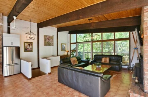 The Blue Mountains Cottage | ★ Blue Chalet ★HOT TUB+SAUNA!