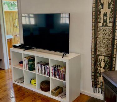 Shepherds Flat Bed & Breakfast | Blue Cliffs Retreat