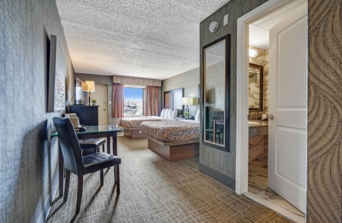 Waretown Hotel | Blue Creek Inn