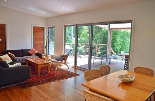 Arakoon House | Blue Diamond Escape