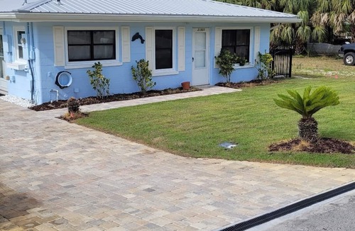 Kiska Beach House | 'Blue Dolphin' Beach Cottage - With Private Pool