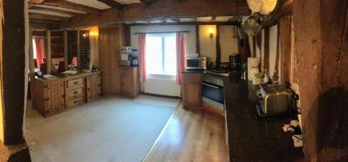 Five Oak Green House | Blue Doors