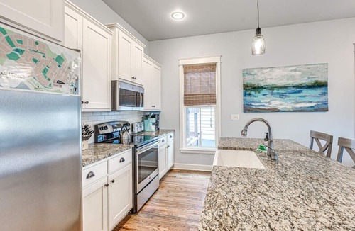 Eufaula House | Blue Fish on Firefly Park