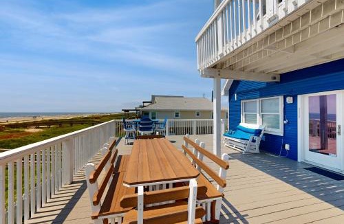 Miramar House | Blue Galveston Getaway