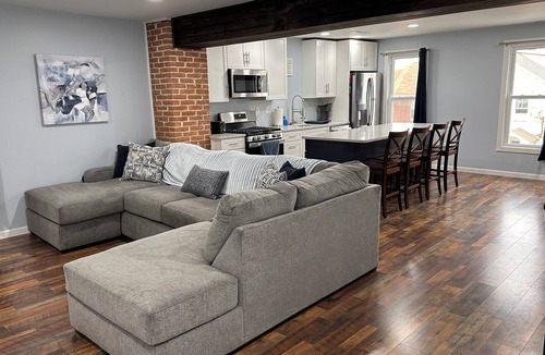 Gettysburg Apartment | Blue Getaway