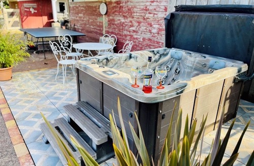 Bischoffsheim House | BLUE GRASS RANCH - YUCCA MOBILE HOME