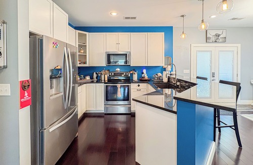 Paducah House | Blue Haven Retreat- 2BR + 2BA