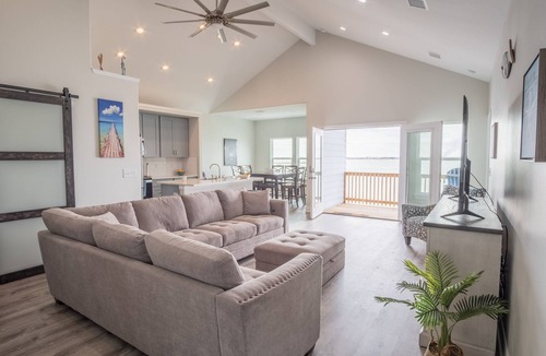 Rockport House | Blue Haven – Waterfront Home w/Heated Pool & Private Pier
