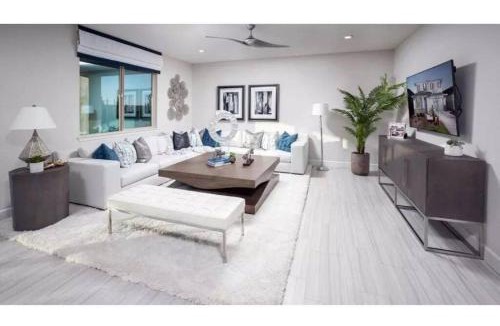 Roseville Villa | Blue Heaven