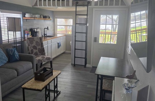 Little Elm Cabin | Blue Heron Hideaway Family Lakefront Cabin