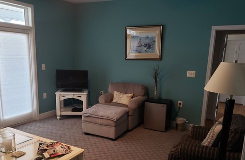 Solomons Island Bed & Breakfast | Blue Heron Inn - A Bed and Breakfast LLC
