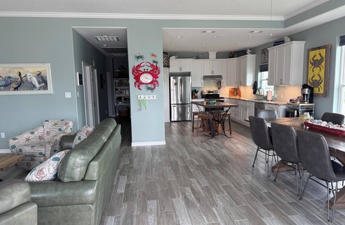 Isla Del Sol House | Blue Heron Spacious 4-bed, 4-bath Canal-Front Getaway