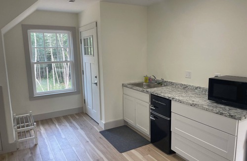 Blue Hill Apartment | Blue Hill in the Woods