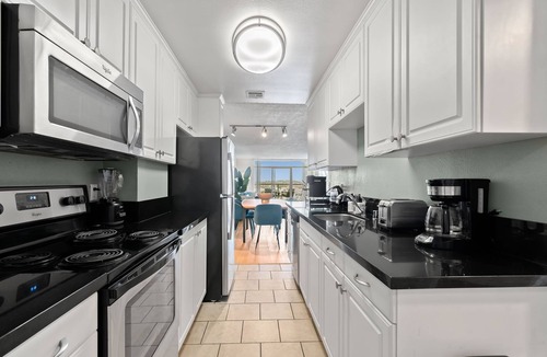 Silver Strand Apartment | Blue Horizon' 3BD 2BA Full Ocean Views Panoramic Heaven Venice Beach