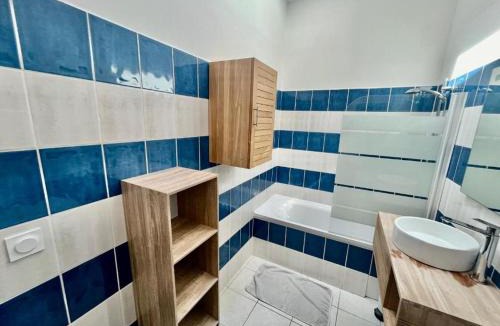 Sainte-Anne - Faubourg Noyon Apartment | Blue Horizon
