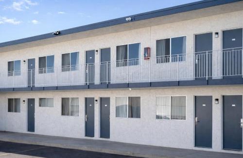 Ridgecrest Hotel | Blue Horizon Inn