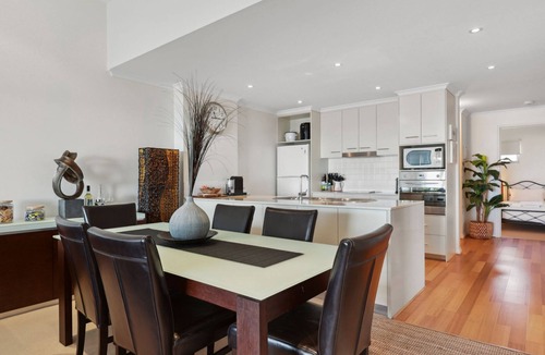 Encounter Bay House | Blue Horizon -Unit 5, 2 Solway Crescent, Encounter Bay