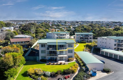 Encounter Bay House | Blue Horizon -Unit 5, 2 Solway Crescent, Encounter Bay