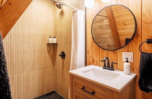 Jay Ski Chalet | Blue Hour A-Frame: Modern Boho Escape w/ Hot Tub