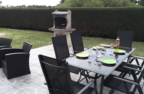 Saint-Germain-sur-Ay House | Blue House