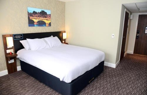 Langold Hotel | Blue Jay, Derby by Marston's Inns